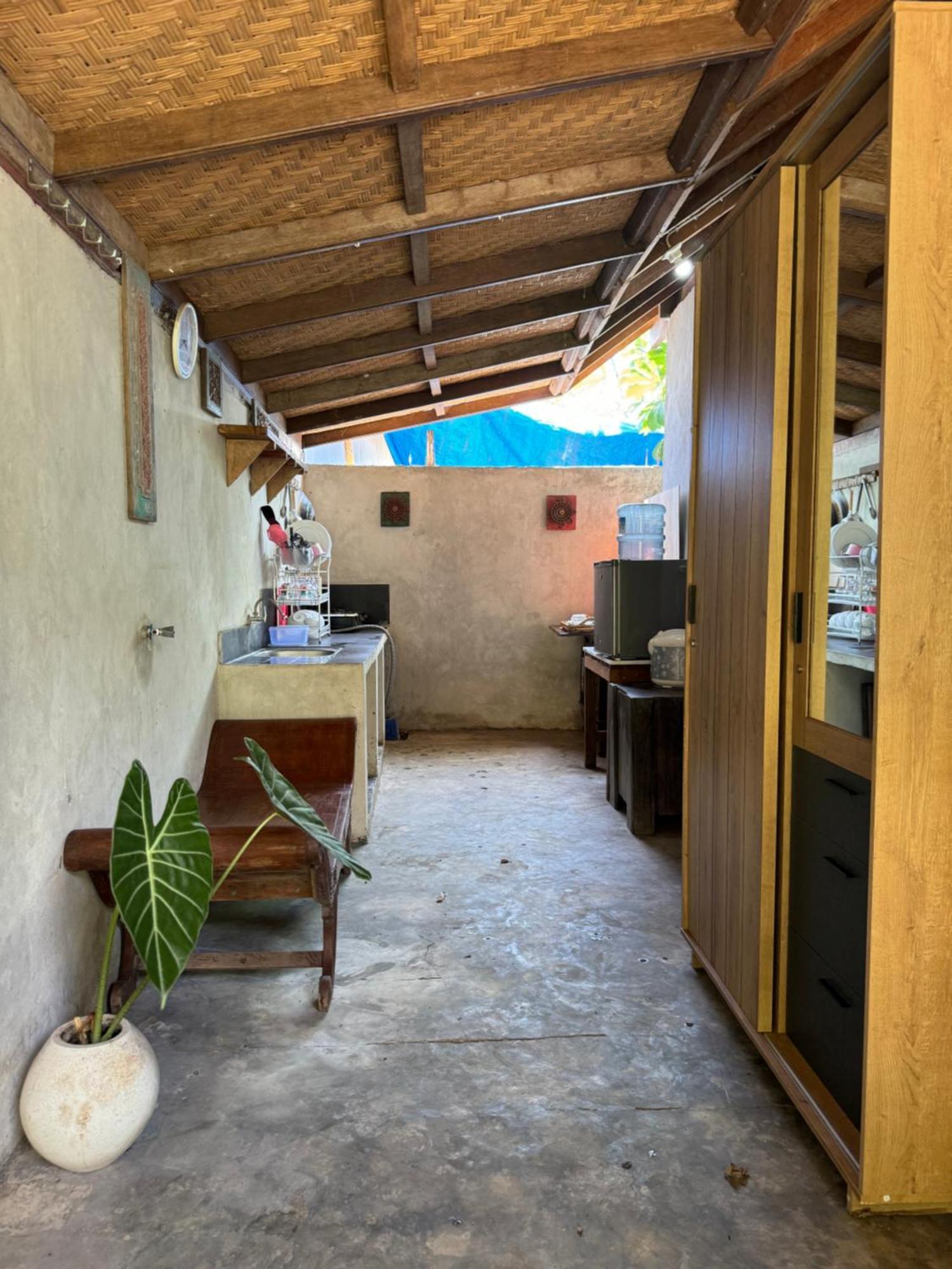 ホテル Al-Shifa Healing House Lombok ギリ・アイル エクステリア 写真