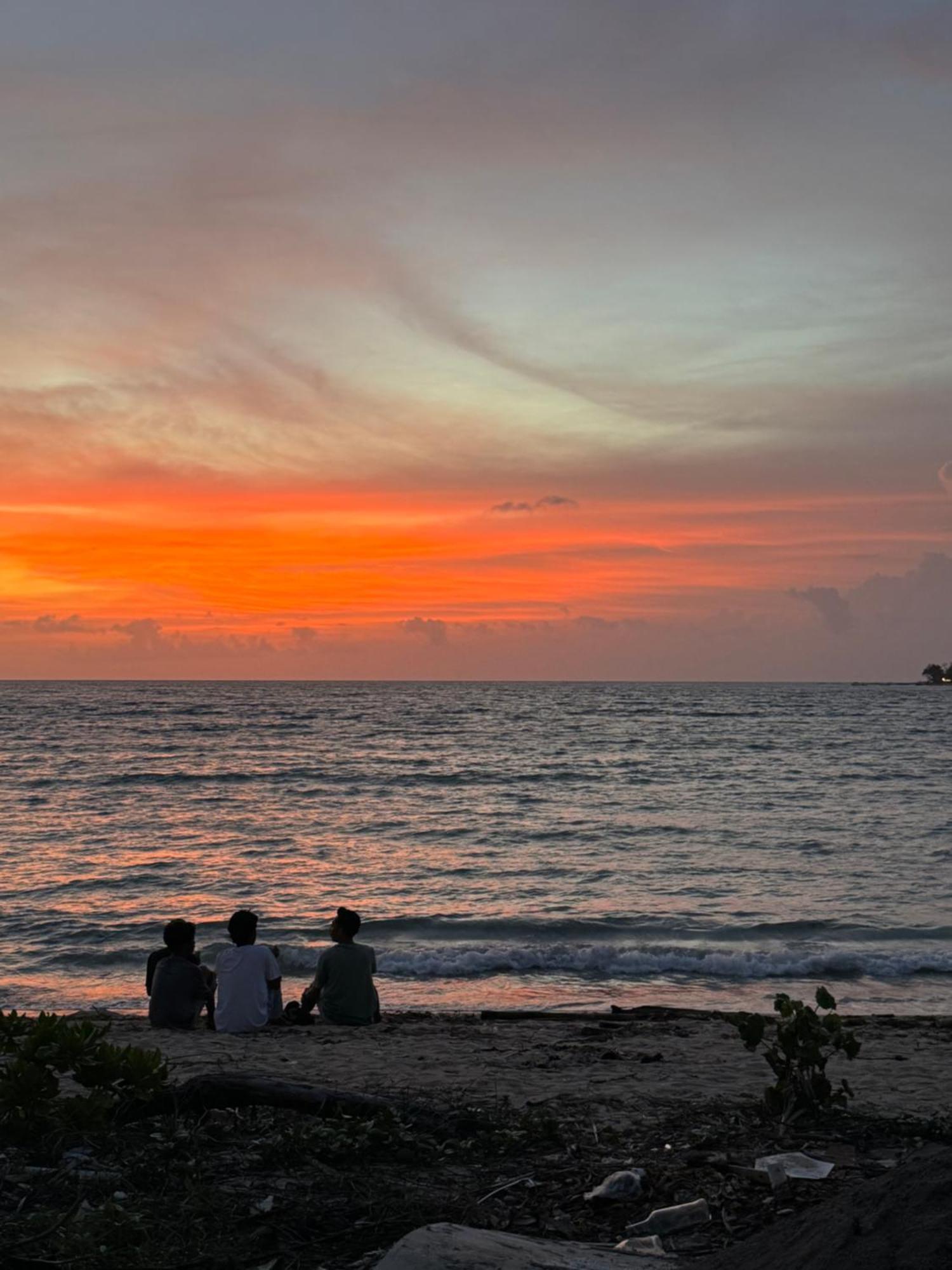 ホテル Al-Shifa Healing House Lombok ギリ・アイル エクステリア 写真